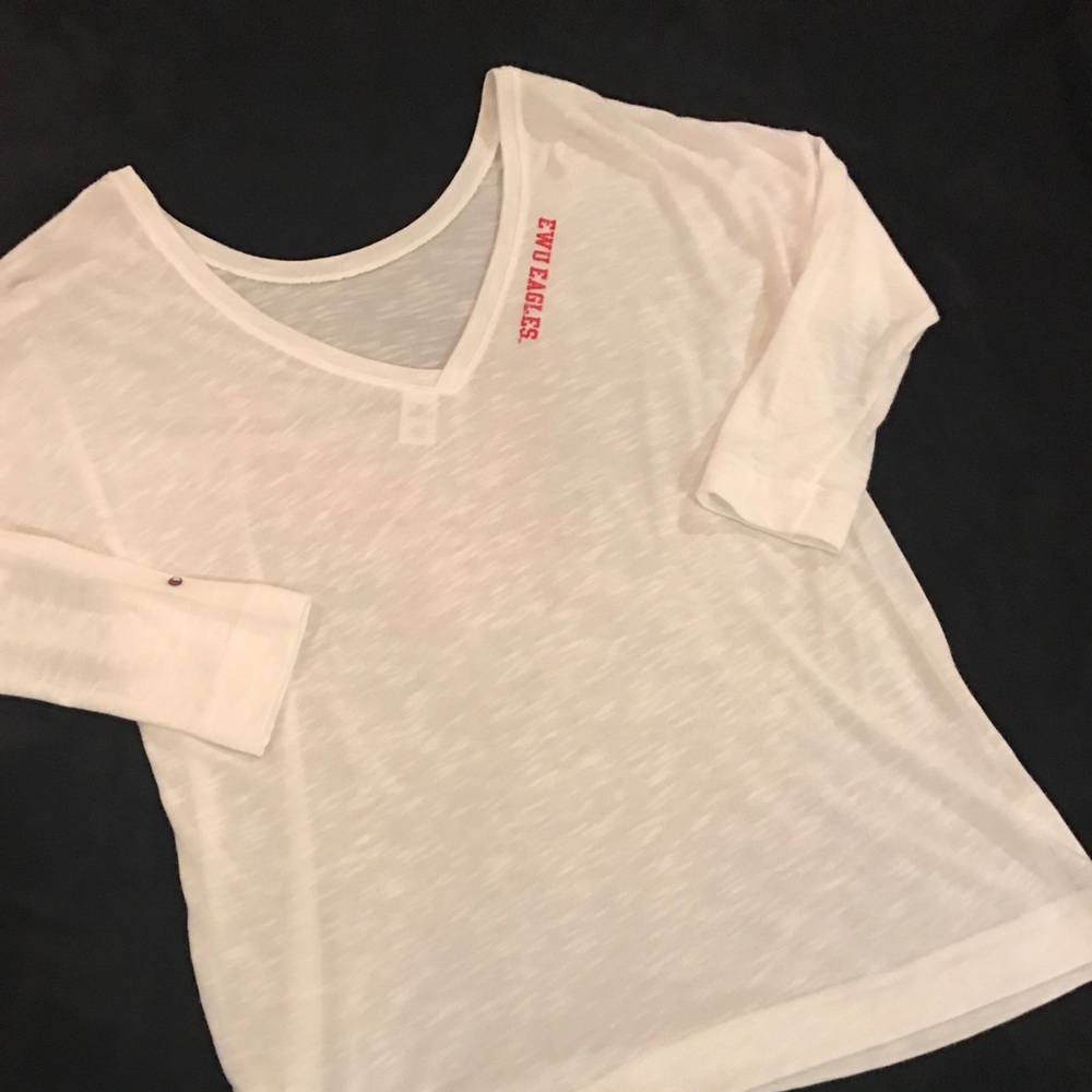 Champion EWU Eagles size L.